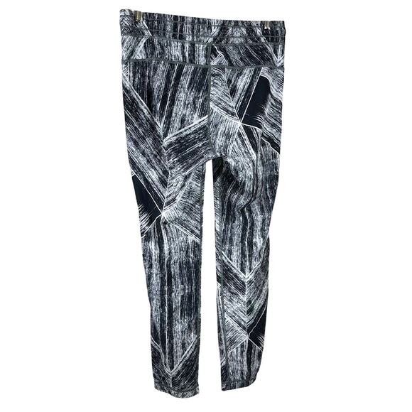 Lululemon Namaskar Pant II Heat Wave White Black Women's Size 8 EUC - Picture 4 of 9